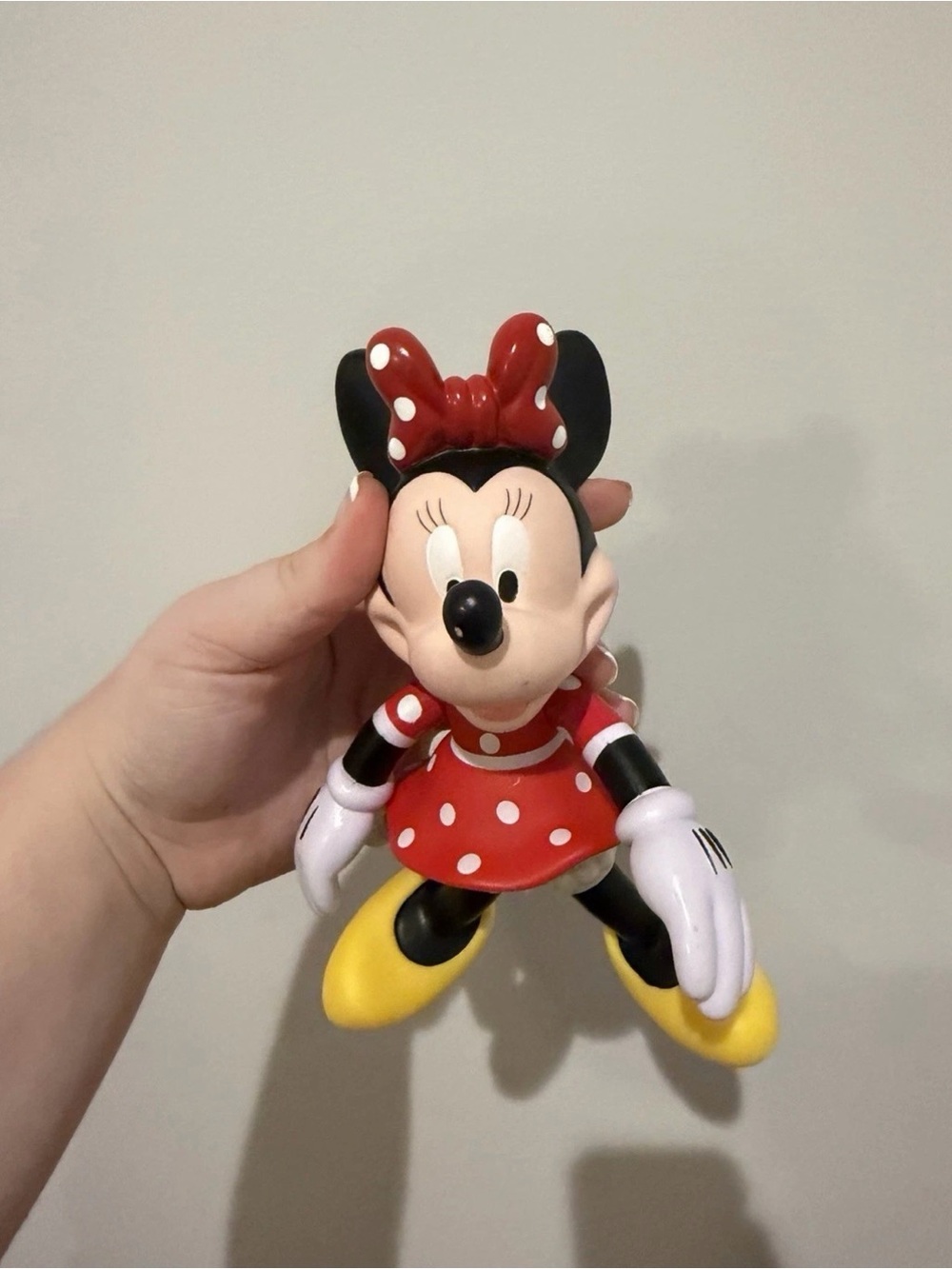Disney Minnie Mouse Figure in Red, Black, White & Yellow